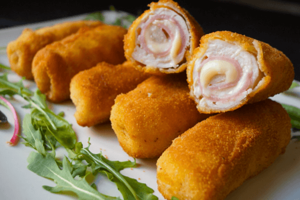 Enroladinho de Presunto e Queijo