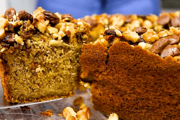 Bolo de banana sem açúcar e sem farinha de trigo