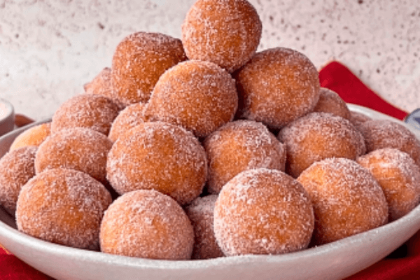 Bolinho de Chuva de Leite Ninho